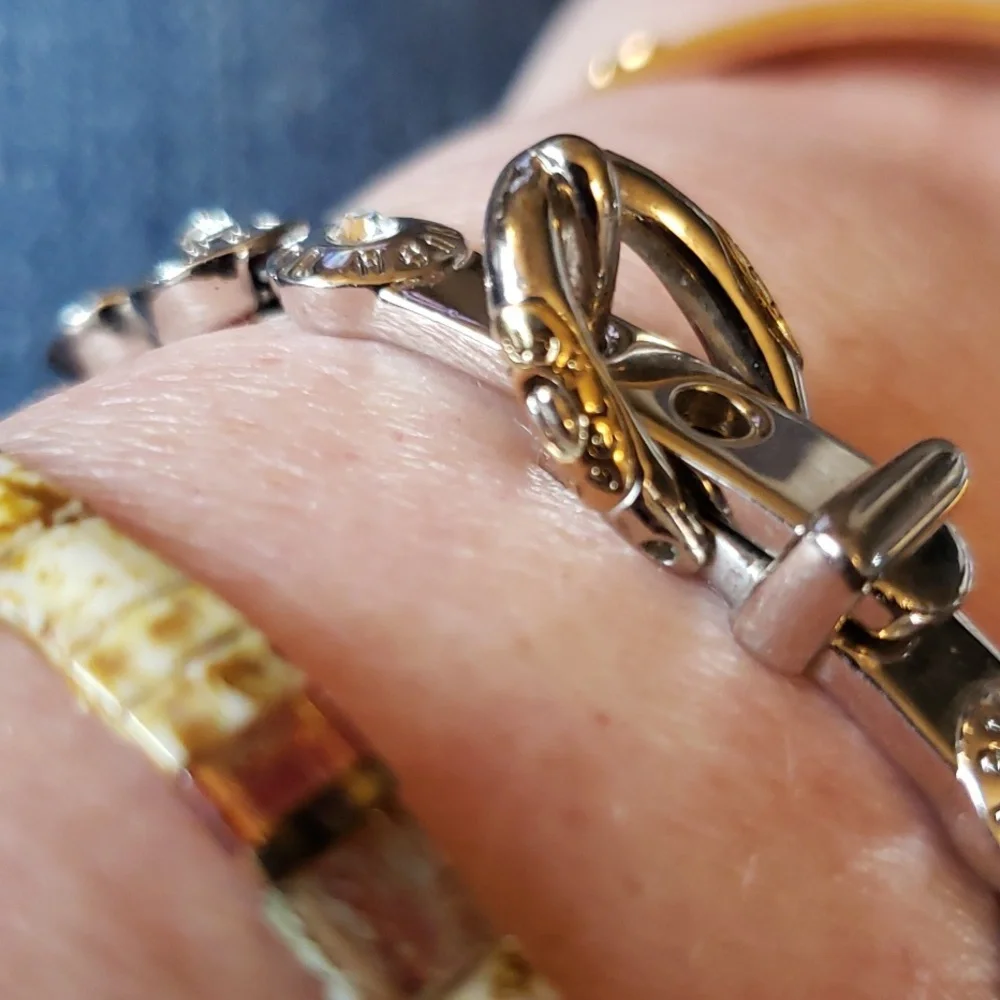 Henri Bendel Vintage "Buckle up Baby" Rivet Bracelet Silver - Picture 10 of 12